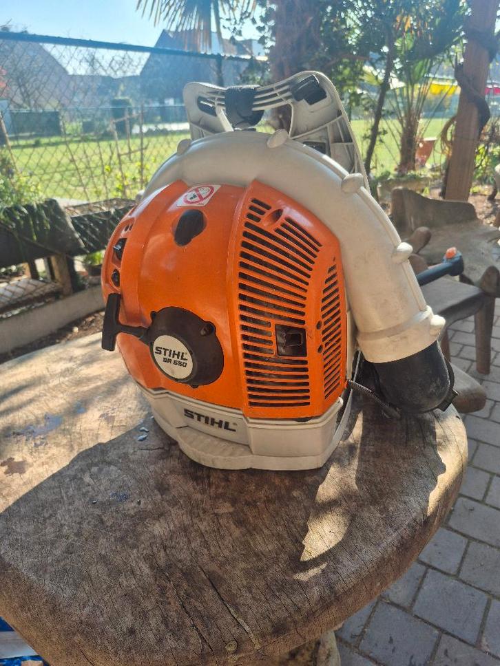 STIHL Bladblazer BR 550, Tuin en Terras, Bladblazers, Gebruikt, Ruggedragen, Benzine, Ophalen