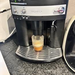 Machine à Café Delonghi à Grains, Enlèvement