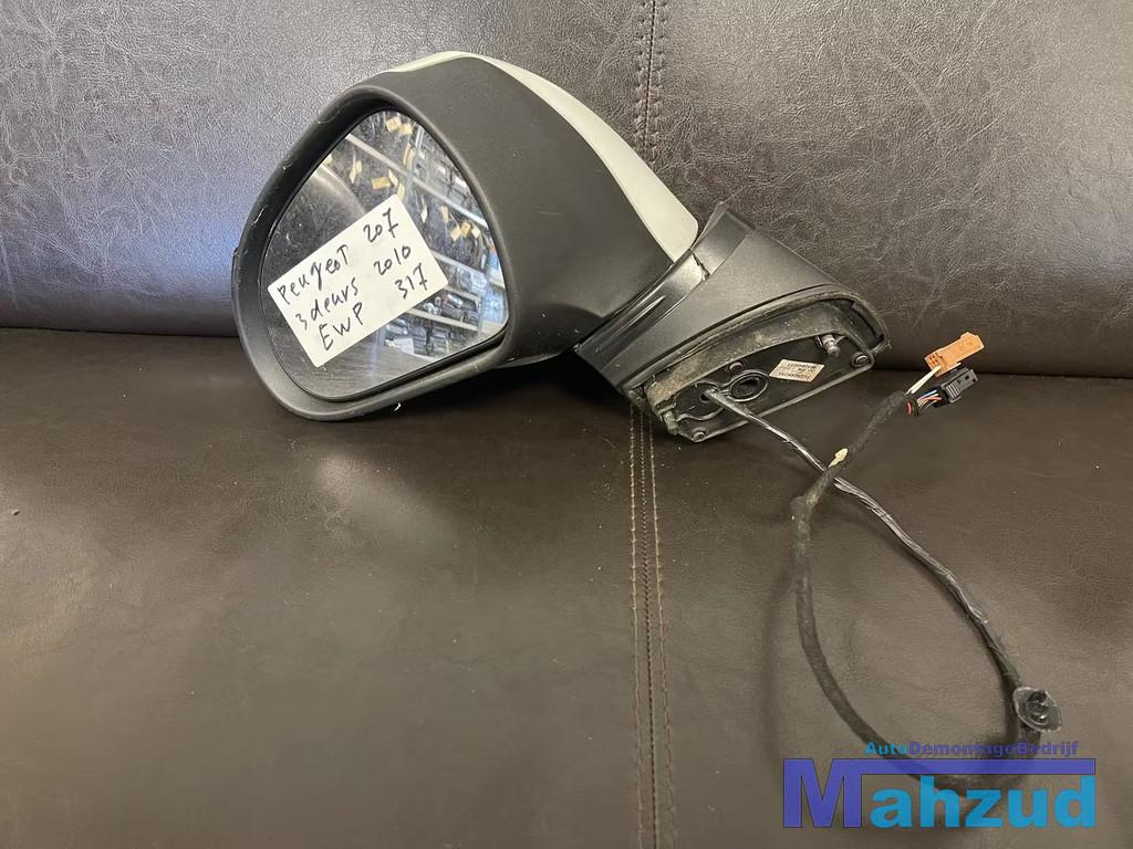 PEUGEOT 207 links wit EWP spiegel buitenspiegel mirror left, Taurusavenue 1
2132 LS  Hoofddorp, NL, Contact.group@renault.com