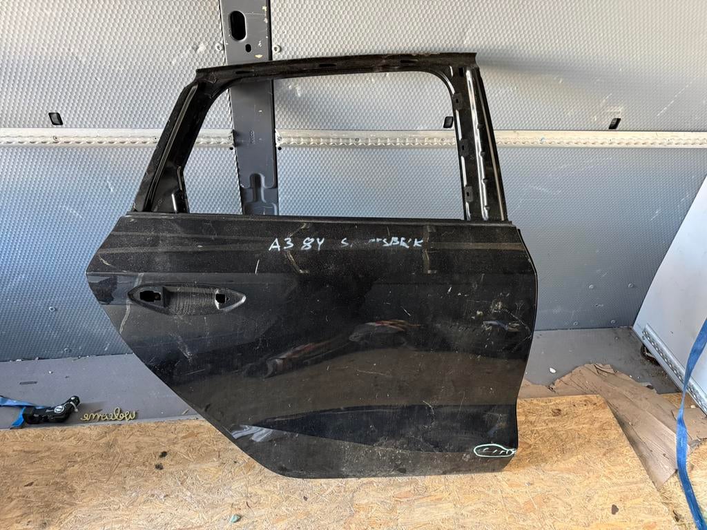 Audi a3 8y portier deur rechts achter, Ophalen, Achter, Audi, Deur