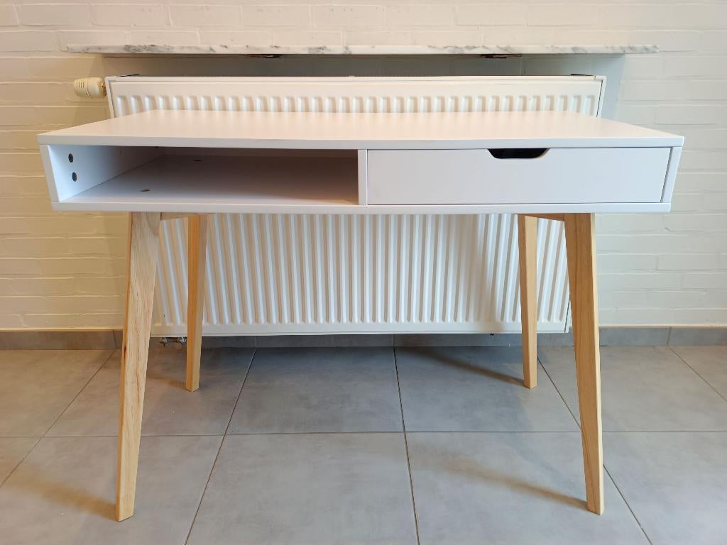 Leuk Scandinavisch (bureau) tafeltje, Ophalen, Met lades, Scandinavisch, Hout
