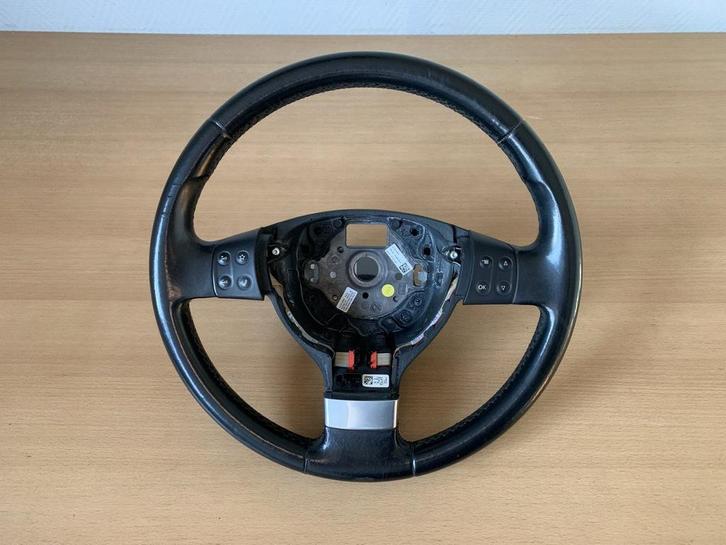 stuurwiel golf V / passat / touran / Eos 2003 tot 2010 Leer, Auto-onderdelen, Besturing, Volkswagen, Gebruikt, Ophalen of Verzenden