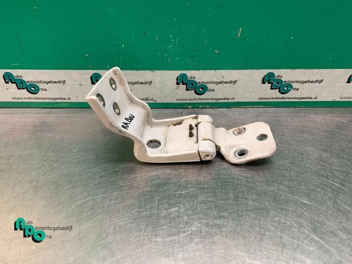 Charnière porte arrière droite d'un Mercedes Vito (Vito 03, Autos : Pièces & Accessoires, Autres pièces automobiles, Mercedes-Benz