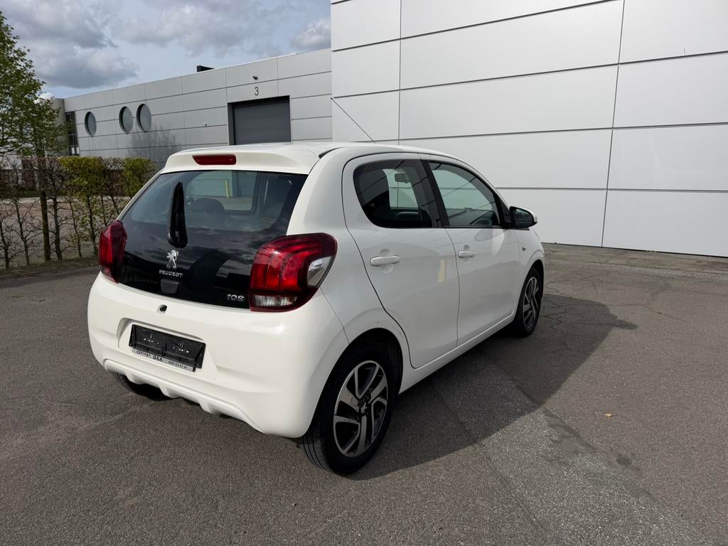 Peugeot 108 , 1.2 benzine 60 Kw,Bj 2015,Euro 5,Airco, Auto's, Peugeot, Voorwielaandrijving, Stof, Elektrische ramen, Wit