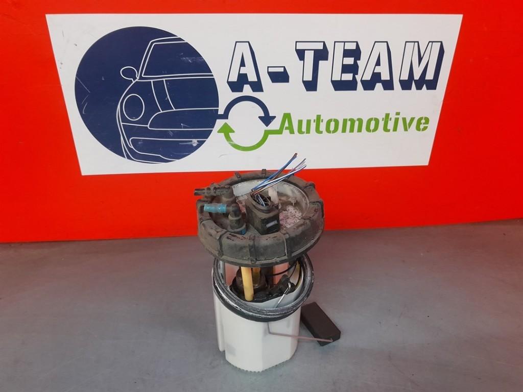 BRANDSTOFPOMP Volkswagen Polo V (6R) (6R0919051F), Gebruikt, Volkswagen