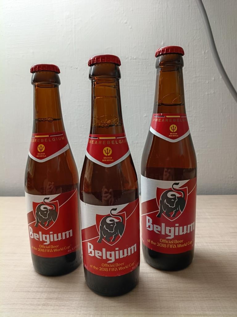 Jupiler flesjes met Rode Duivels WK 2018, Verzamelen, Ophalen, Flesje(s), Jupiler