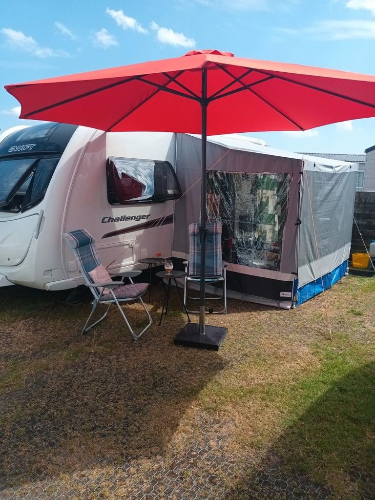 Caravan te koop, Ophalen