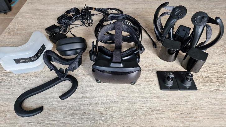 Kit Valve Index VR complet légèrement utilisé, Consoles de jeu & Jeux vidéo, Virtual Reality, Utilisé, PC, Lunettes VR, Enlèvement ou Envoi