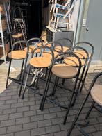 Tabourets de bar empilables, Enlèvement, Utilisé, Bois, 60 à 90 cm
