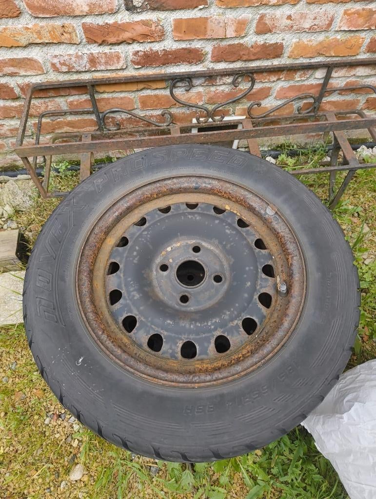 Lot de 2 jantes en tôle 14'' avec pneus 185/65 R 14, Autos : Pièces & Accessoires, Pneus & Jantes, 14 pouces, Véhicule de tourisme