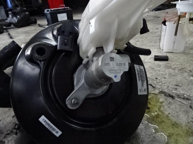 MAITRE CYLINDRE DE FREIN BMW 2 serie Active Tourer (F45), Mevr. I. Hauben, Utilisé, BMW, Rue de l'Espoir 34 34
4030  GRIVEGNÉE, BE