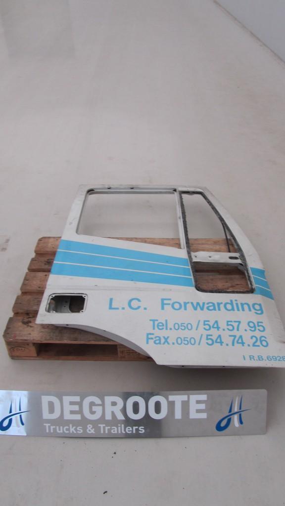 Deur Iveco Rechts, Auto-onderdelen, Vrachtwagen-onderdelen, Iveco, Overige Auto-onderdelen, Gebruikt