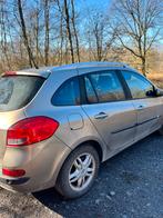 Renault Clio te koop, Auto's, Renault, Automaat, 82 kW, 1600 cc, Leder en Stof