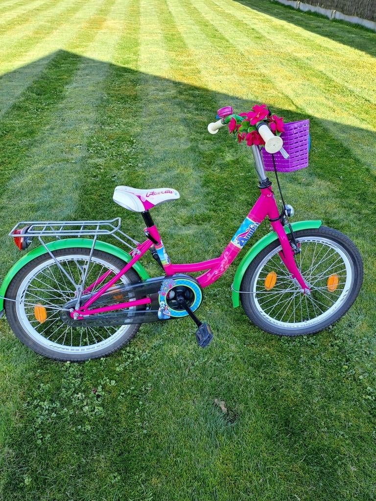 Meisjesfiets van Amika, Ophalen, Gebruikt