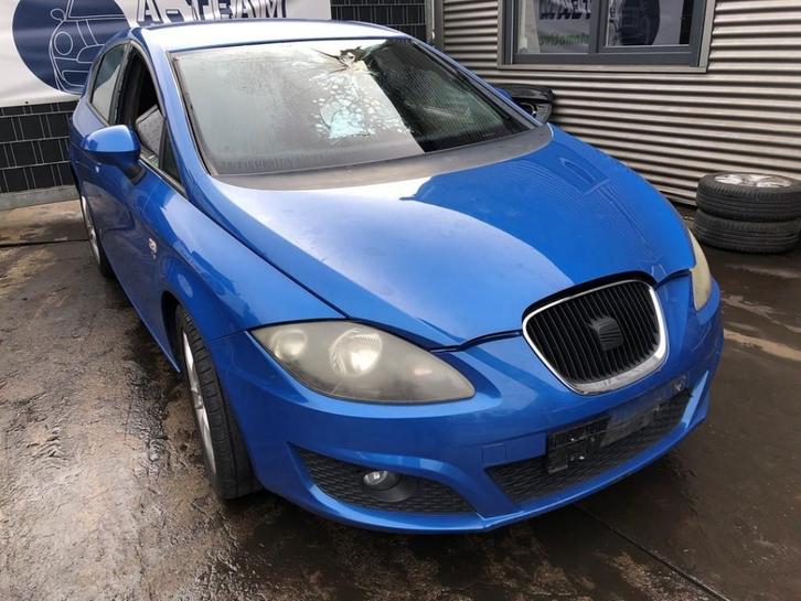 KOPLAMP RECHTS Seat Leon (1P1) (5P1941034B), Auto-onderdelen, Verlichting, Seat, Gebruikt