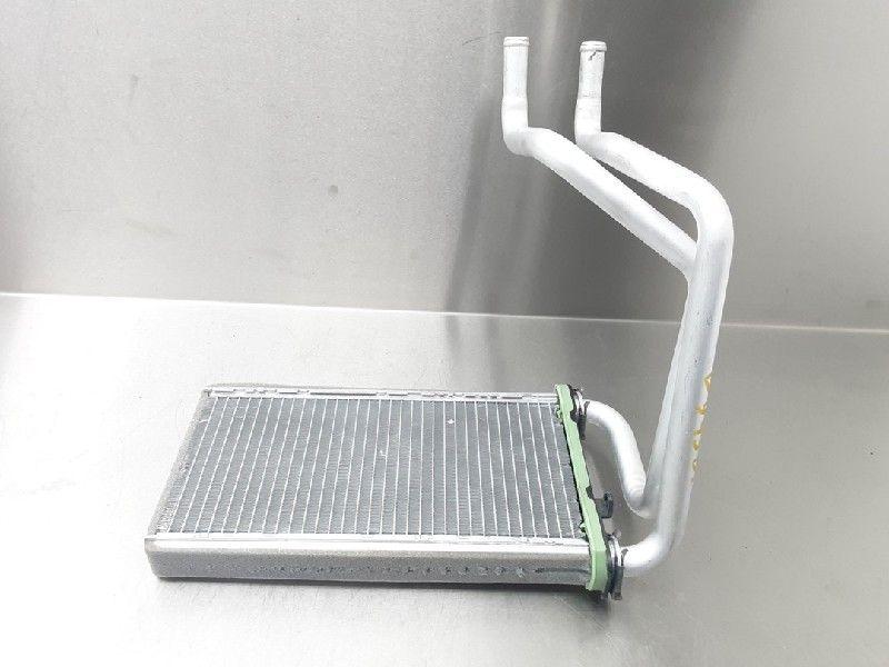 KACHELRADIATEUR Subaru XV (GT / GX) (01-2017/-), Gebruikt, Subaru