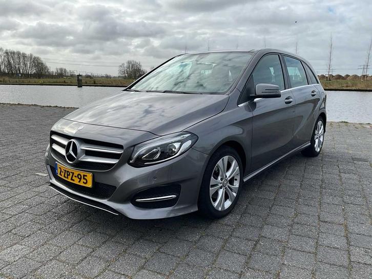 2015 Mercedes-Benz B-klasse 200 Prestige Personenauto, Auto's, Mercedes-Benz, Bedrijf, B-Klasse, Benzine, Euro 6, Break, Gebruikt