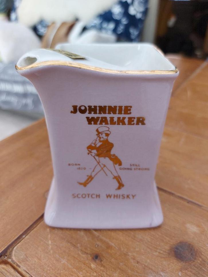 Vintage Johnnie Walker porseleinen pubkruik verzamelobject, Antiek en Kunst, Curiosa en Brocante, Ophalen of Verzenden