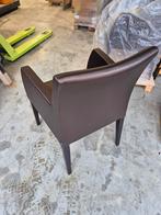 Mooie stoelen nieuw, Ophalen