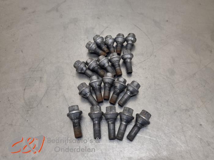 Wielbouten set van een Renault Master, Gebruikt, -, Renault, -