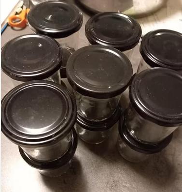 glazen potten zonder deksel 500 ml of met deksel 120 ml, Ophalen, Zo goed als nieuw