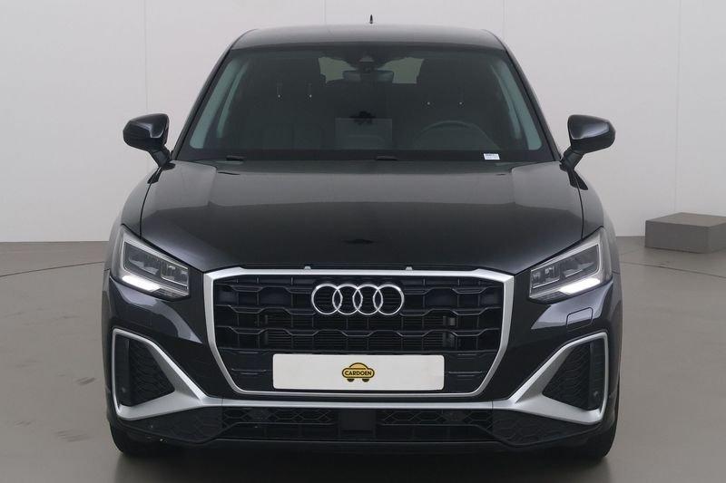 Audi Q2 35 tfsi business edition s line 150 AT, Auto's, Audi, Automaat, 1380 kg, 4 cilinders, Overige bekleding