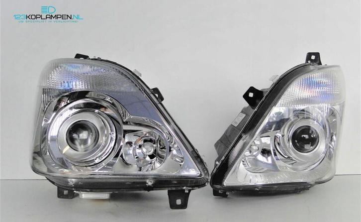 Mercedes Sprinter W906 Xenon koplamp links rechts, Auto-onderdelen, Verlichting, Mercedes-Benz, Gebruikt, Ophalen of Verzenden