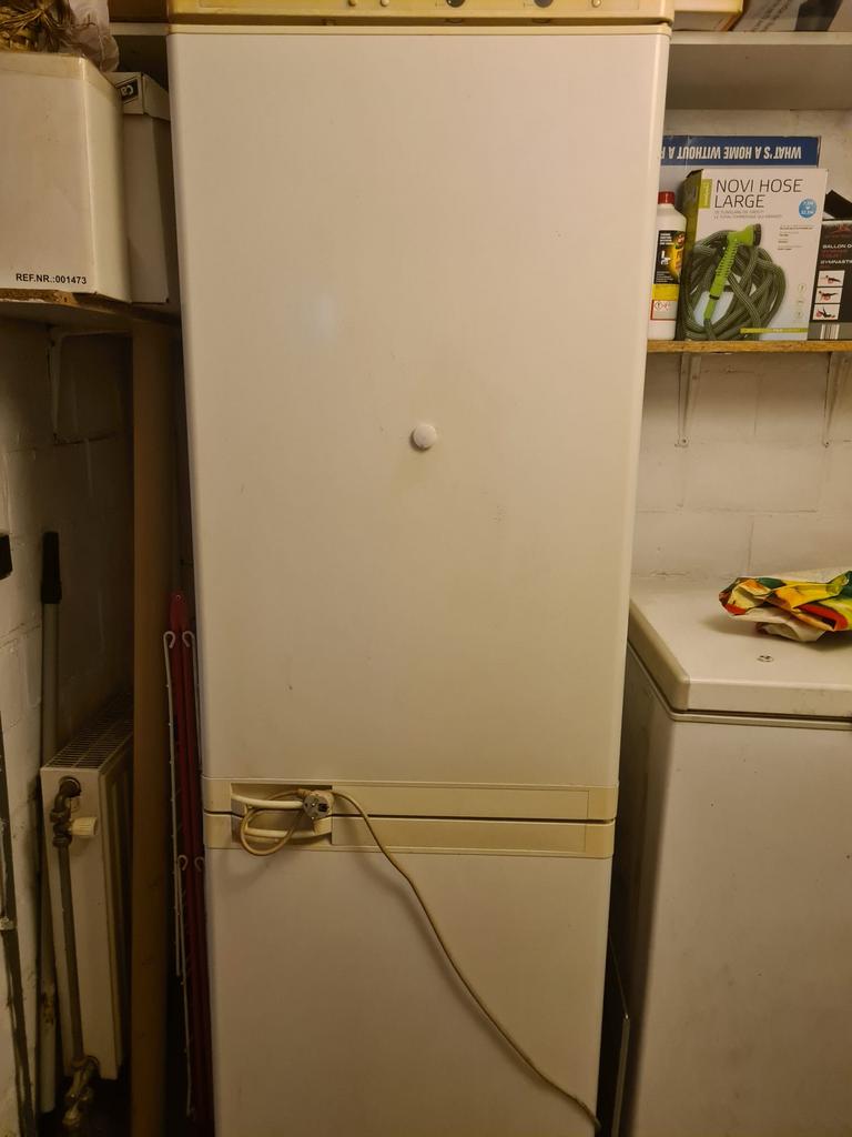 Frigo à DONNER, Enlèvement, Utilisé