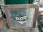 Brandglas in lood  houten raam bloemenmotief, Antiek en Kunst, Ophalen
