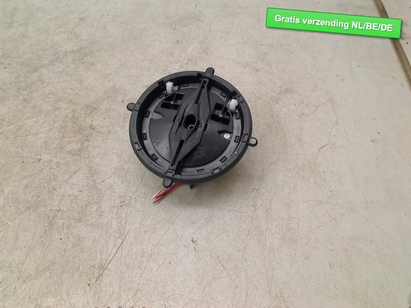 SPIEGELMOTOR LINKS Audi A6 (C7) (01-2010/09-2018), Gebruikt, Dhr. R. de Gouw, Audi, De Bloemendaal 21 21
5221 EB  'S HERTOGENBOSCH, NL