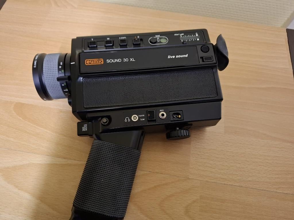 Caméra argentique Eumig et projecteur de film Super 8, Collections, Appareils photo & Matériel cinématographique, Enlèvement, 1960 à 1980