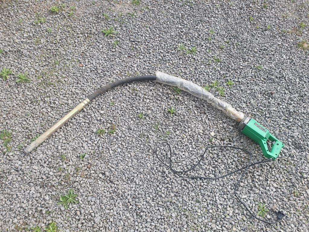 trilnaald voor beton, Ophalen, Zo goed als nieuw