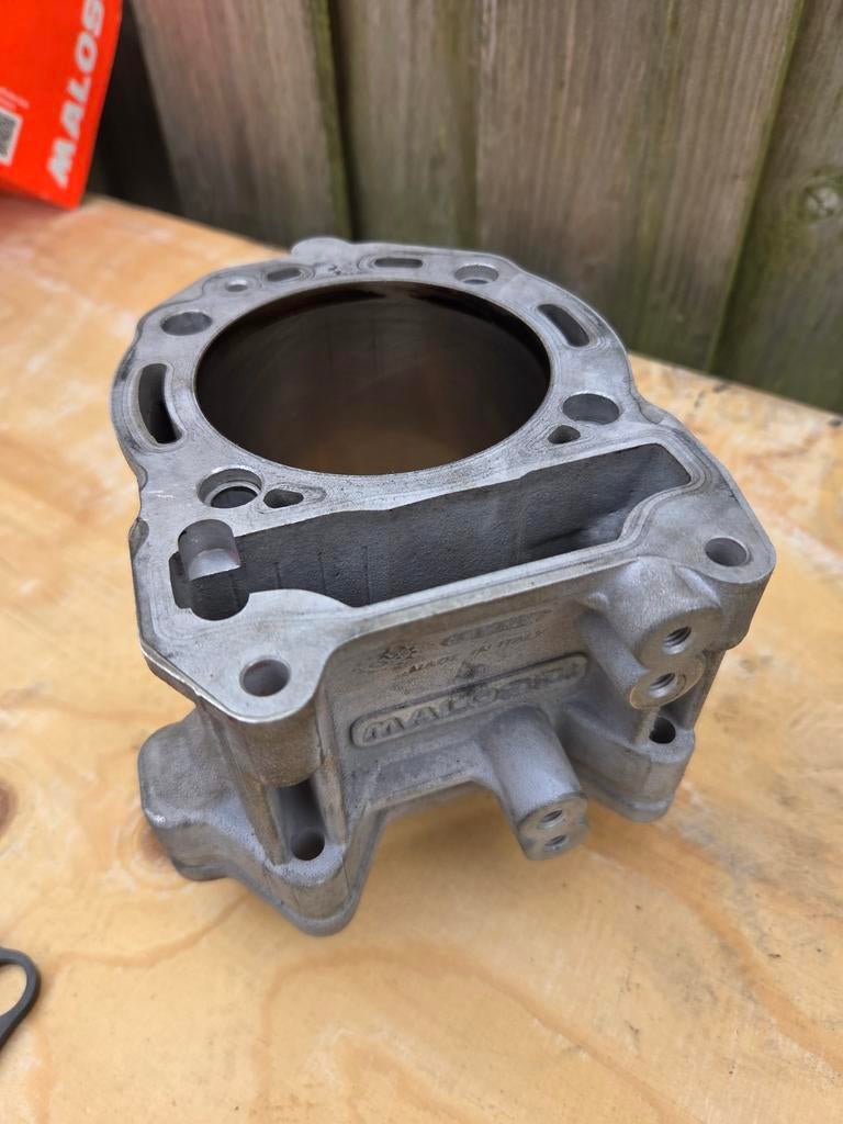 Malossi 270cc cilinder voor Vespa GTS 250, Enlèvement ou Envoi