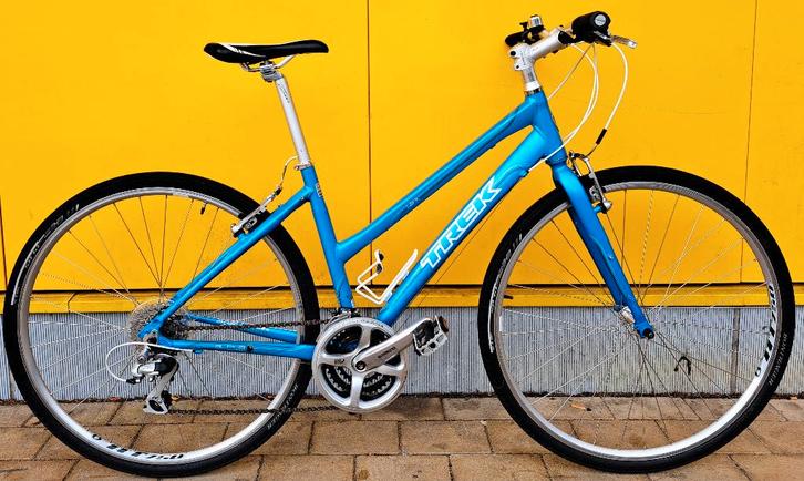 VTC TREK FX 28" état nickel 260€0489813734, Fietsen en Brommers, Fietsen | Meisjes, Zo goed als nieuw, Handrem, Versnellingen