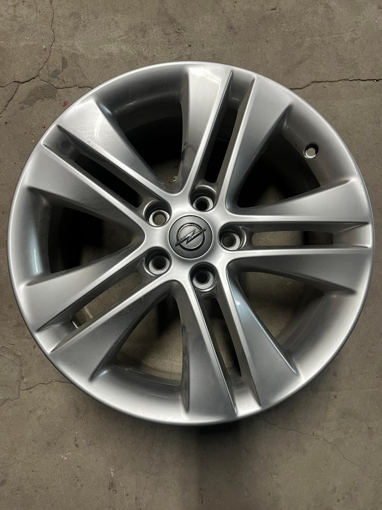 4 jantes 18 pouces en aluminium pour Opel Astra J, Autos : Pièces & Accessoires, Pneus & Jantes, Véhicule de tourisme, 18 pouces