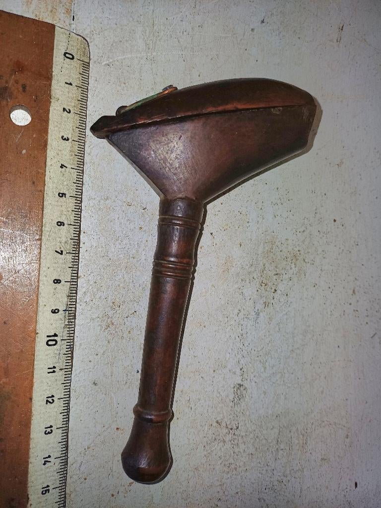 antique / pipe en argile +son etui  BOIS  rare, Enlèvement ou Envoi