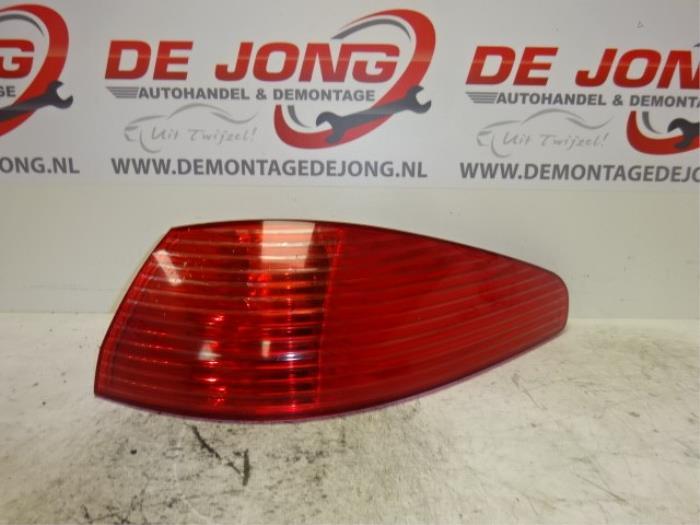 Feu arrière droit d'un Peugeot 607, -, 3 mois de garantie, Utilisé, -