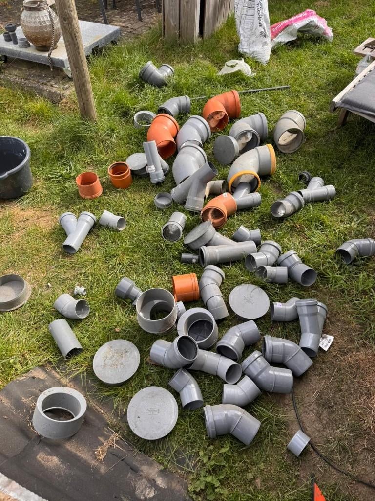 PVC HULPSTUKKEN, Doe-het-zelf en Bouw, Buizen en Afvoer, Ophalen, Afvoer, PVC, Zo goed als nieuw