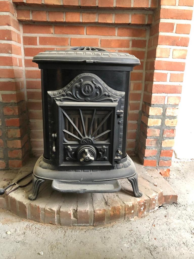 Poêle à bois, Enlèvement, Utilisé