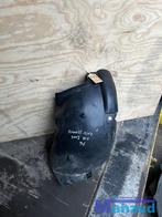 RENAULT CLIO 3 rechts voor modderkuip 2005-2012 8200289935, Auto-onderdelen, Renault Group, Gebruikt, Contact.group@renault.com