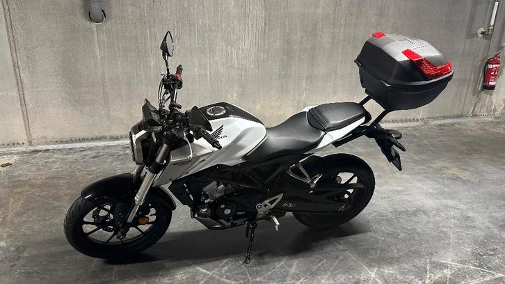 Moto HONDA CB 125 R, Motoren, Motoren | Honda, Particulier, Sport, 11 kW of minder, 1 cilinder, Minimaal motorrijbewijs A2, ABS