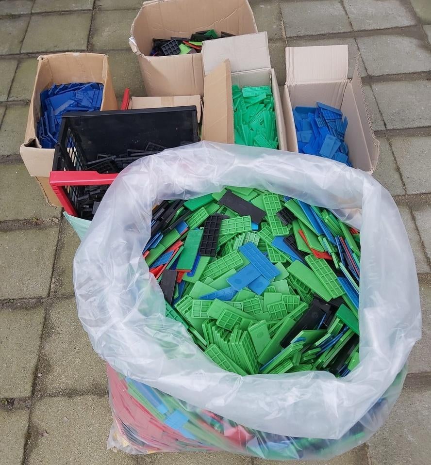 Wiggen in plastiek voor metsers, Doe-het-zelf en Bouw, Tegels, Nieuw, Ophalen