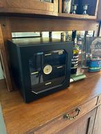 Adorini sigaren humidor, Verzamelen, Rookartikelen, Aanstekers en Luciferdoosjes, Ophalen of Verzenden, Zo goed als nieuw, Overige typen