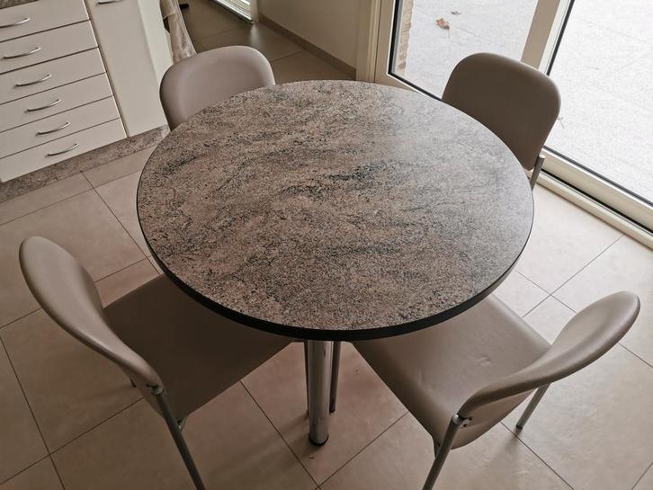 Table de cuisine avec 4 chaises, Maison & Meubles, Chaises, Enlèvement