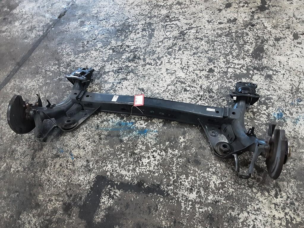 TRAIN ARRIERE Volkswagen Golf VII (AUA) (5Q040JN), Autos : Pièces & Accessoires, Volkswagen, Mevr. I. Hauben, Utilisé, Rue de l'Espoir 34 34
4030  GRIVEGNÉE, BE