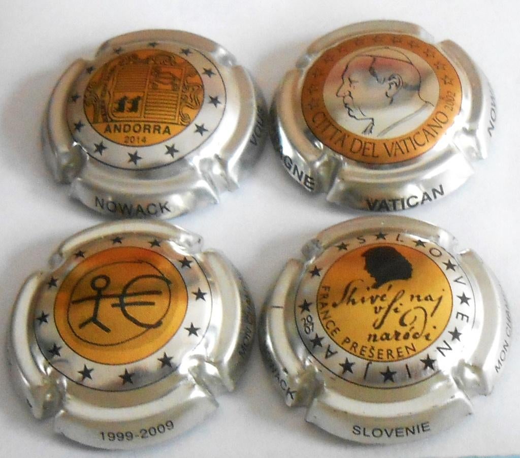 4 champagnecapsules van Nowack - 27,50 euro, Ophalen of Verzenden