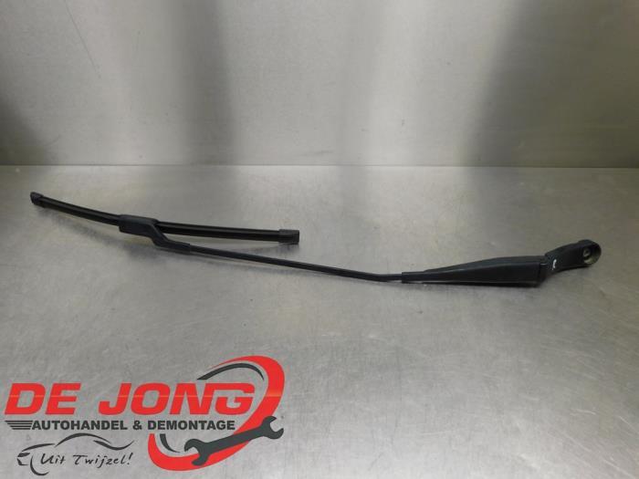 Ruitenwisserarm voor van een Peugeot 308, Auto-onderdelen, Ruiten en Toebehoren, Peugeot, Gebruikt, 3 maanden garantie, Ophalen of Verzenden
