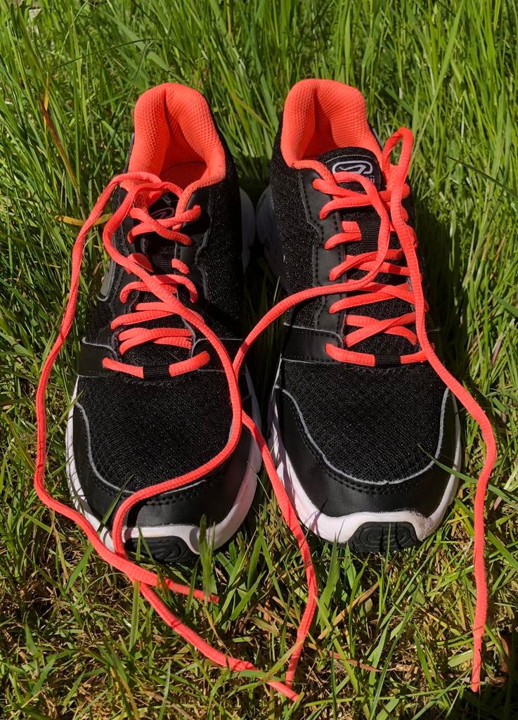 Chaussures de sport Decathlon Kalenji taille 40, Enlèvement ou Envoi, Utilisé, Course à pied, Chaussures de course à pied