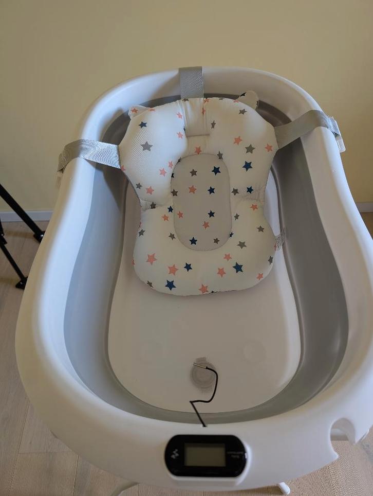 Bassin de bain pour bébé, Enfants & Bébés, Bains & Soins, Utilisé, Baignoire, Autres marques, Standard, Enlèvement