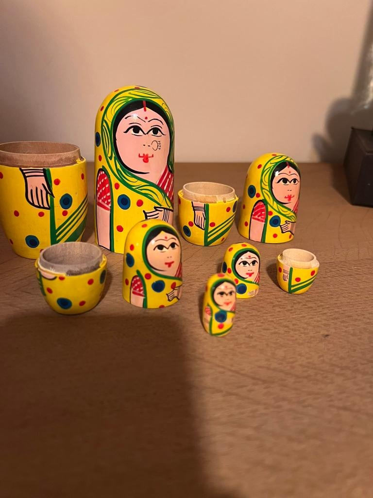 Matriochka russe, thème indien, 5 pièces, Antiquités & Art, Enlèvement ou Envoi
